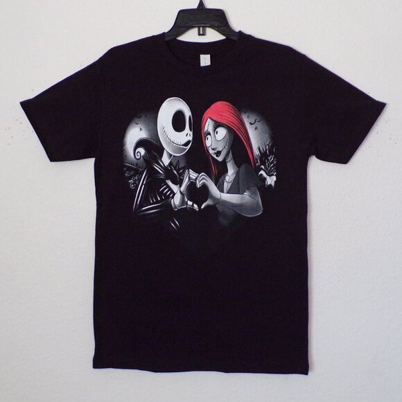 New "Sally And Jack Skellington Shared Heart"  Unisex Silkscreen T-Shirt. - Picture 1 of 2